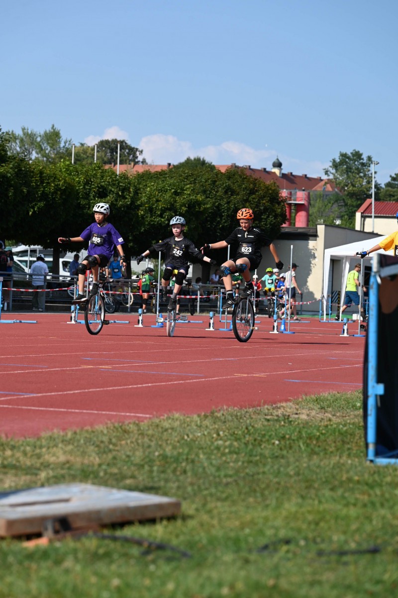 d190d15a354b81707e8ce2963e781e4c_1787557218_73.jpg